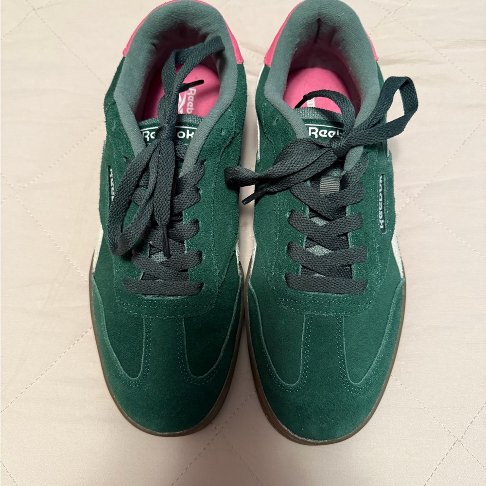 Reebok Forest Green Sneakers with Pink Highlights